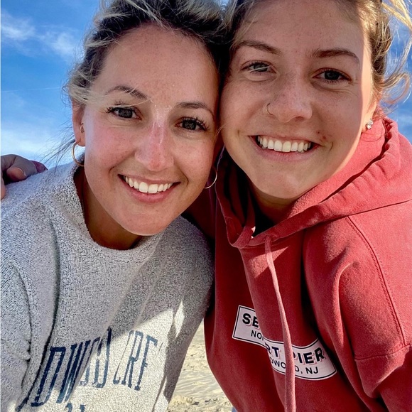 Meet your Posher, Amanda - Picture 9 of 13